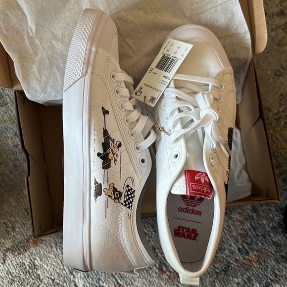 Star Wars Adidas size 10US. BRAND NEW! ORIGINAL!! - Picture 2 of 15
